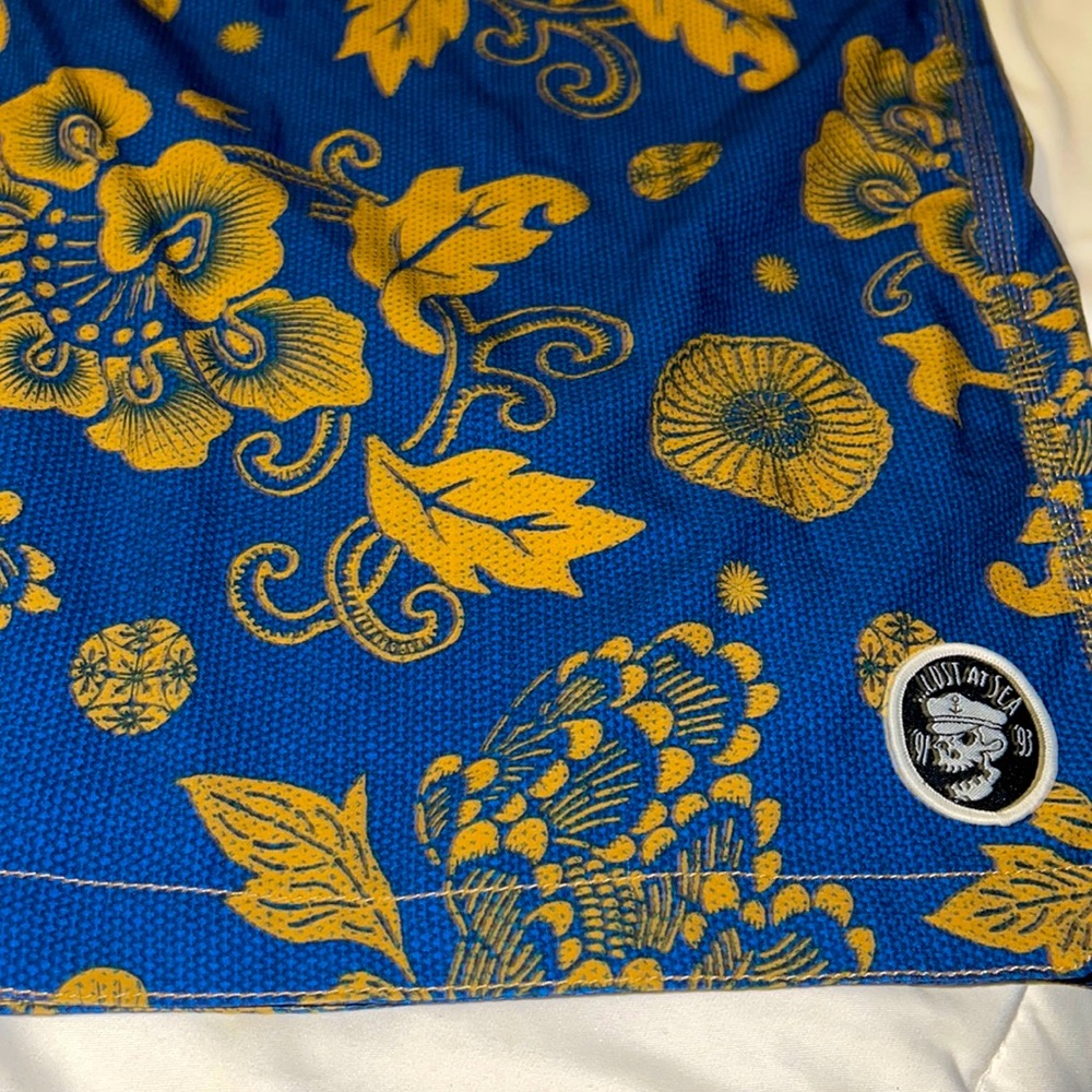 Lost at Sea Board/Swim Shorts.